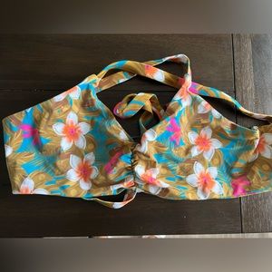 Fused Hawaii top